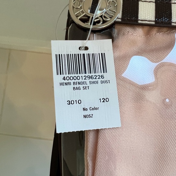 🎉HP🎉HENRI BENDEL TRAVEL SHOE BAG SET OF 3.ZIP CARRY CASE WITH SIGNATURE PULL - Picture 7 of 8